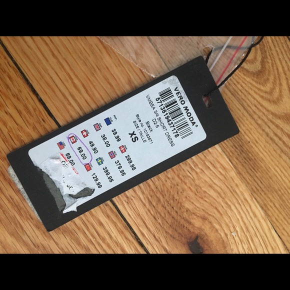 NWT Vero Moda black dress- size XS - Picture 5 of 5